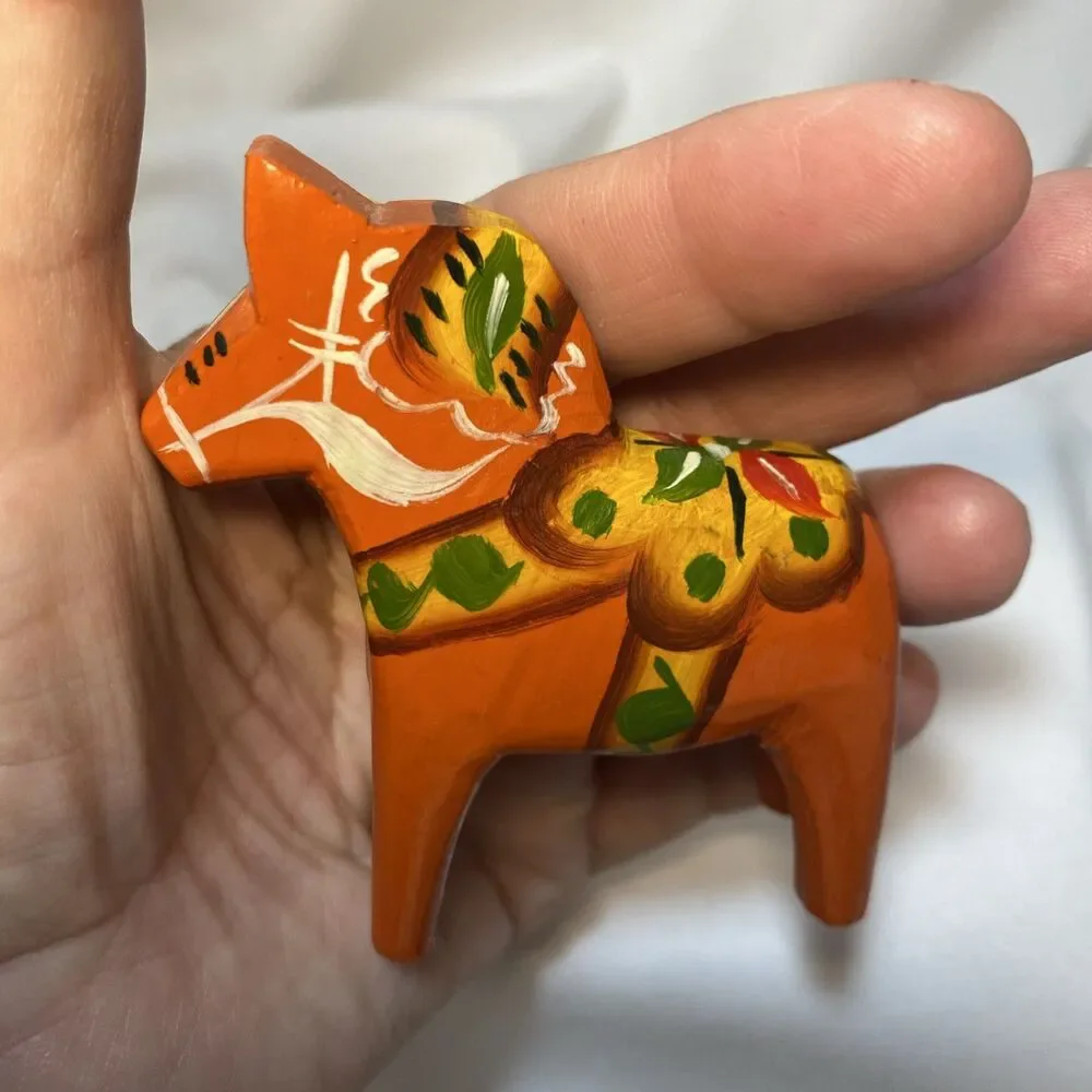 Vintage Swedish Dala Horse Folk Art Carving Hand Painted 3